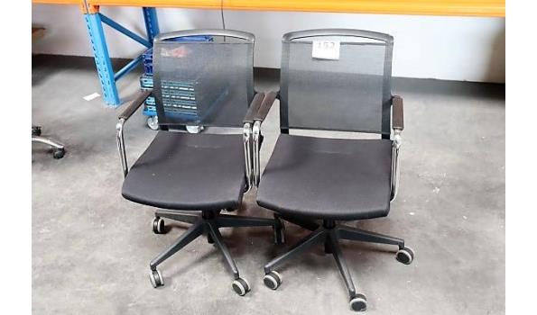 2 verr design bureaustoelen